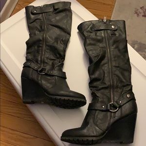 Size 7 madden girl wedge boots